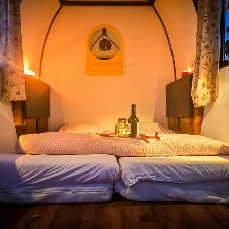 Fairytale Tiny House On The Beach * Vama Veche